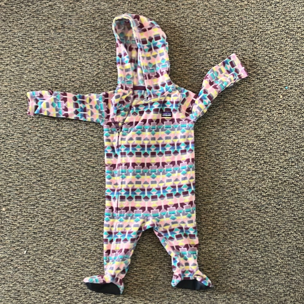 Patagonia Infant Micro D fleece bunting 3-6 months